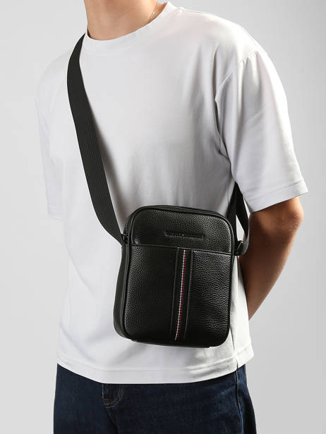 Sac Bandoulière Tommy hilfiger Noir th central AM14168 vue secondaire 1